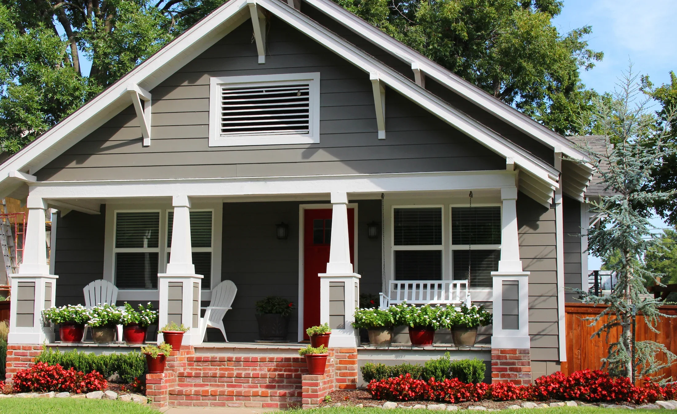 A welcoming cottage and front porch